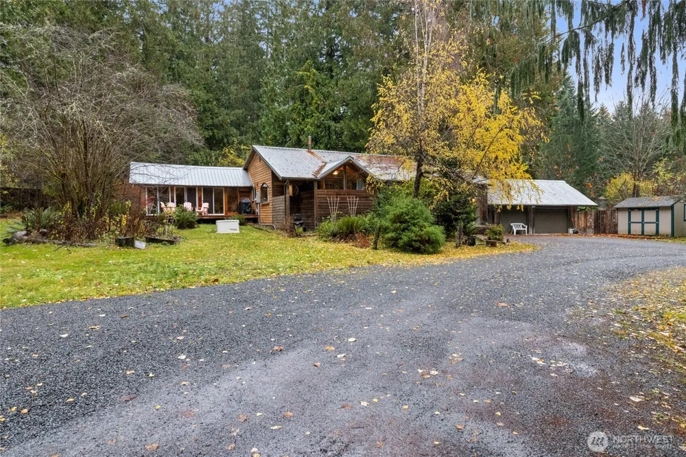 34509 State Route 706 Ashford, WA 98304