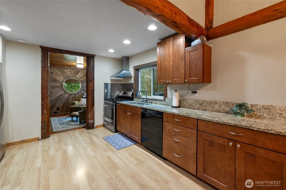 34509 State Route 706 Ashford, WA 98304