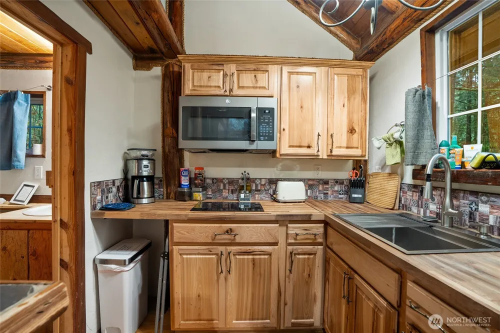34509 State Route 706 Ashford, WA 98304