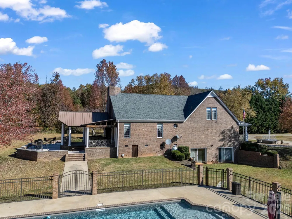 1102 S Mountain Road Bostic, NC 28018