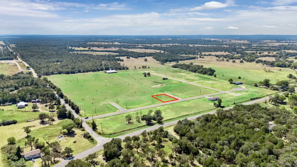 105 Nyala Lane Rosanky, TX 78616