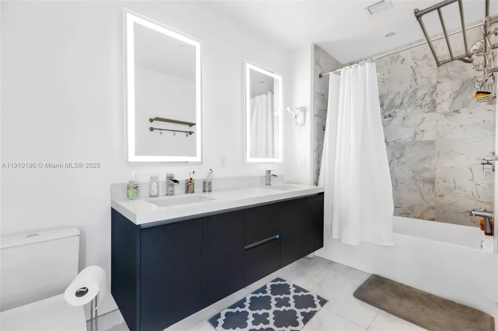 851 NE 1st Ave #1202 Miami, FL 33132