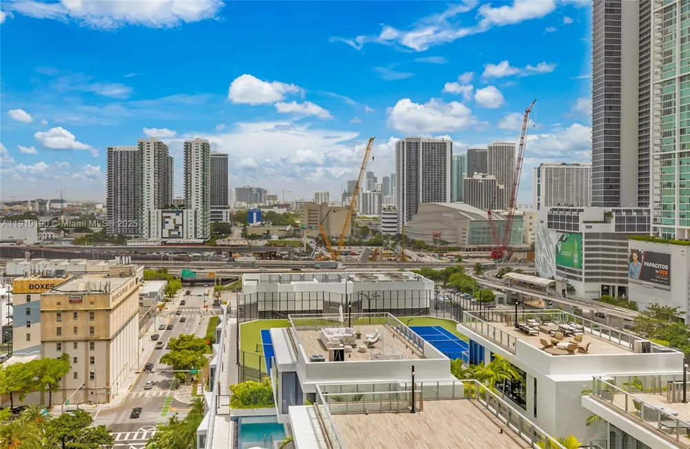 851 NE 1st Ave #1202 Miami, FL 33132