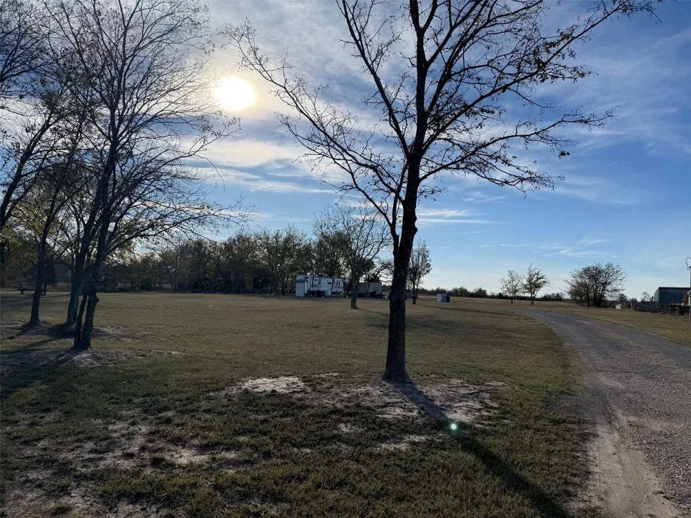 564 County Road 3201 Campbell, TX 75422