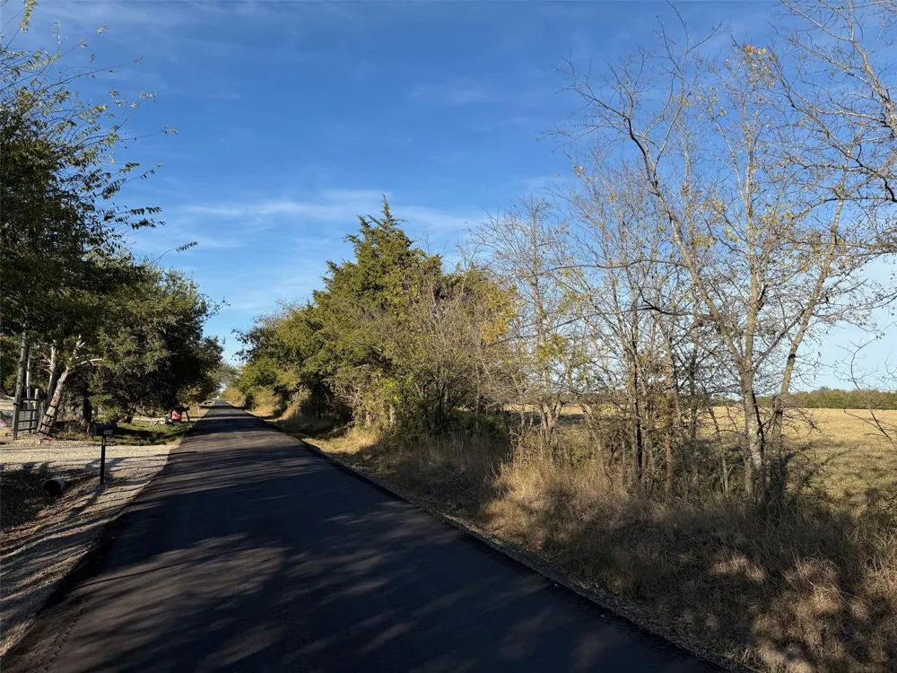 564 County Road 3201 Campbell, TX 75422