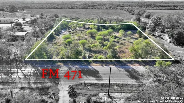 19424 Fm 471 Natalia, TX 78059