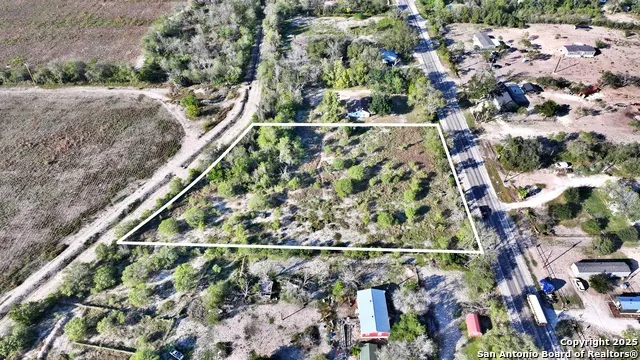 19424 Fm 471 Natalia, TX 78059
