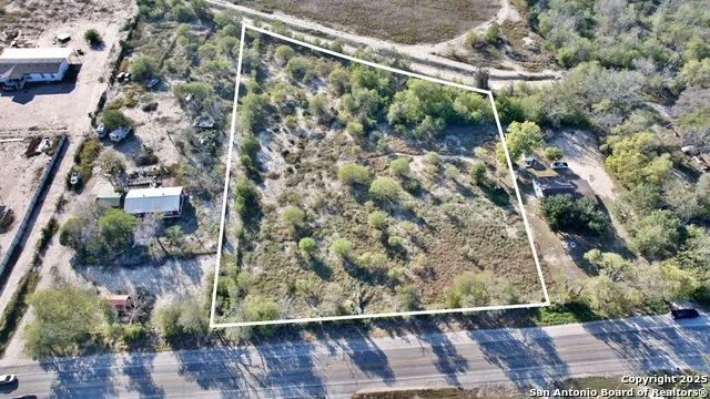19424 Fm 471 Natalia, TX 78059