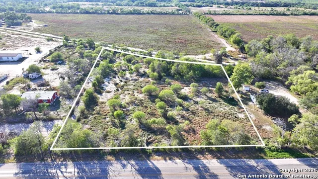 19424 Fm 471 Natalia, TX 78059