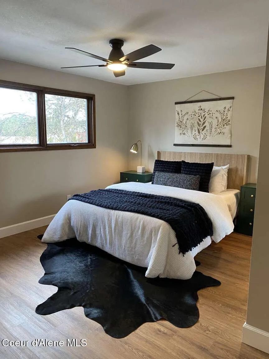 27603 Cottonwood Road Chattaroy, WA 99003