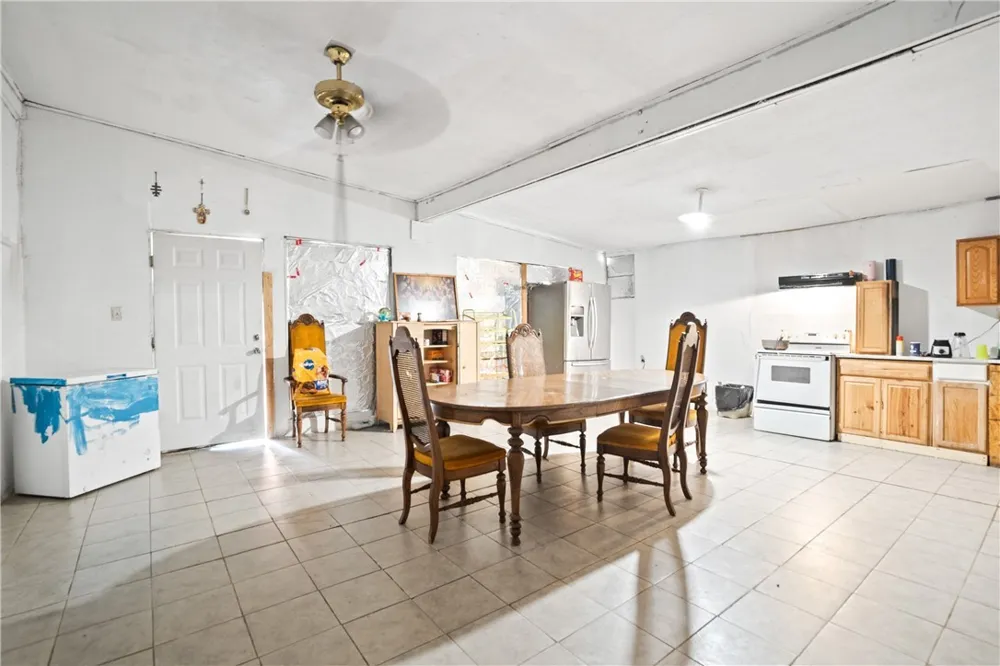 128 NW 6th Street Premont, TX 78375