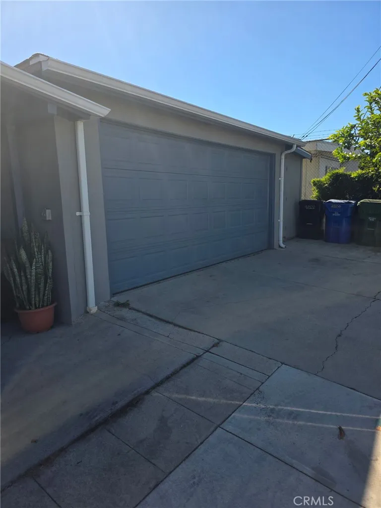 220 N. Saratoga East Los Angeles, CA 90033