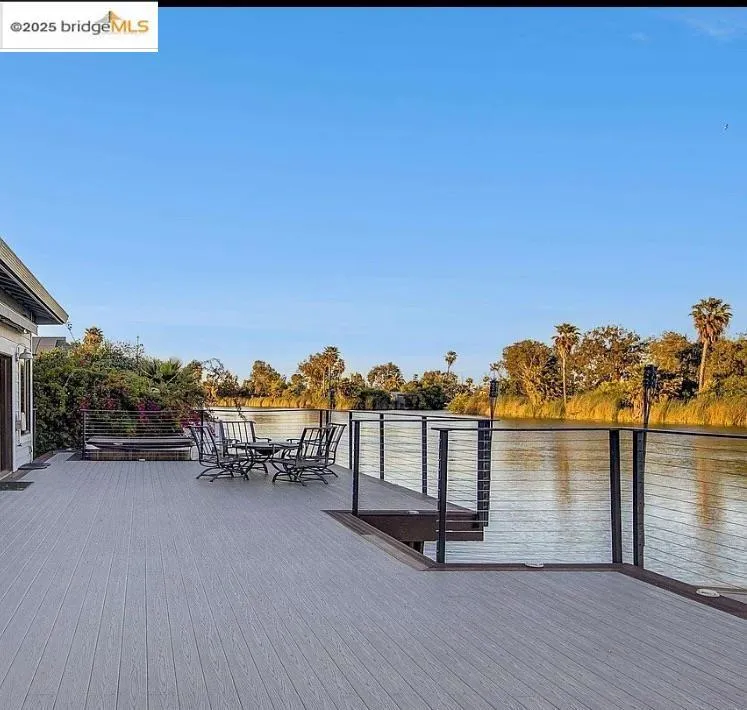 1205 Beach Ct Discovery Bay, CA 94505