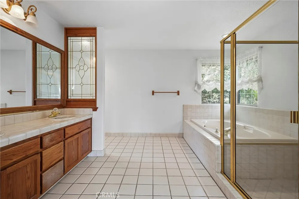 17785 Foothill Court Hidden Valley Lake, CA 95467