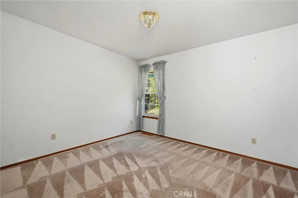 17785 Foothill Court Hidden Valley Lake, CA 95467