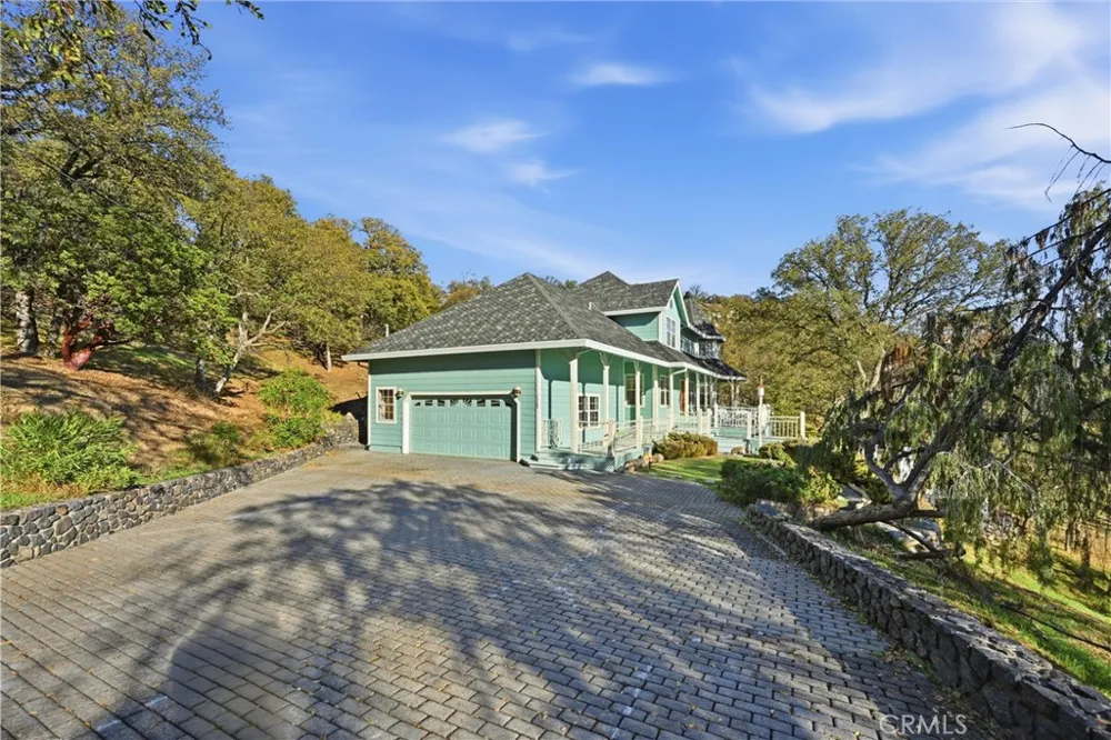 17785 Foothill Court Hidden Valley Lake, CA 95467