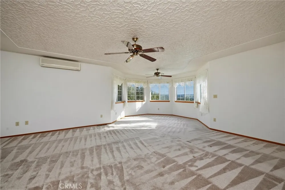 17785 Foothill Court Hidden Valley Lake, CA 95467