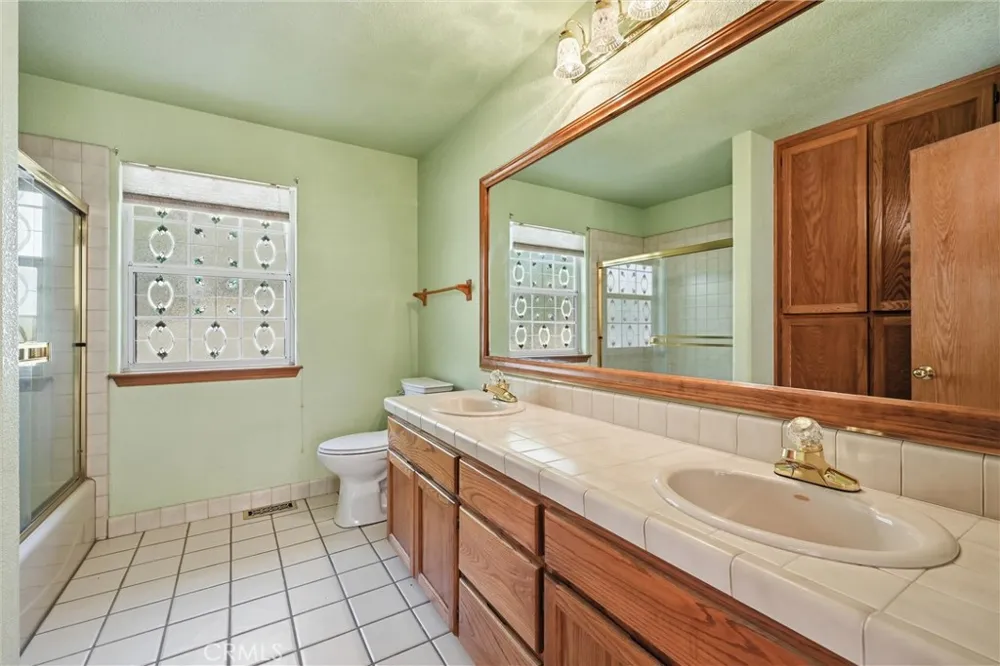 17785 Foothill Court Hidden Valley Lake, CA 95467