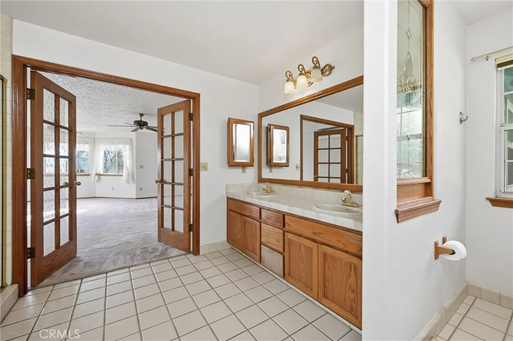 17785 Foothill Court Hidden Valley Lake, CA 95467