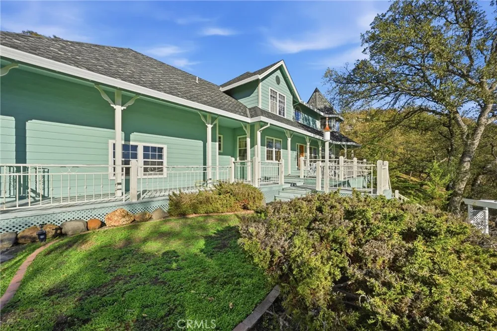 17785 Foothill Court Hidden Valley Lake, CA 95467