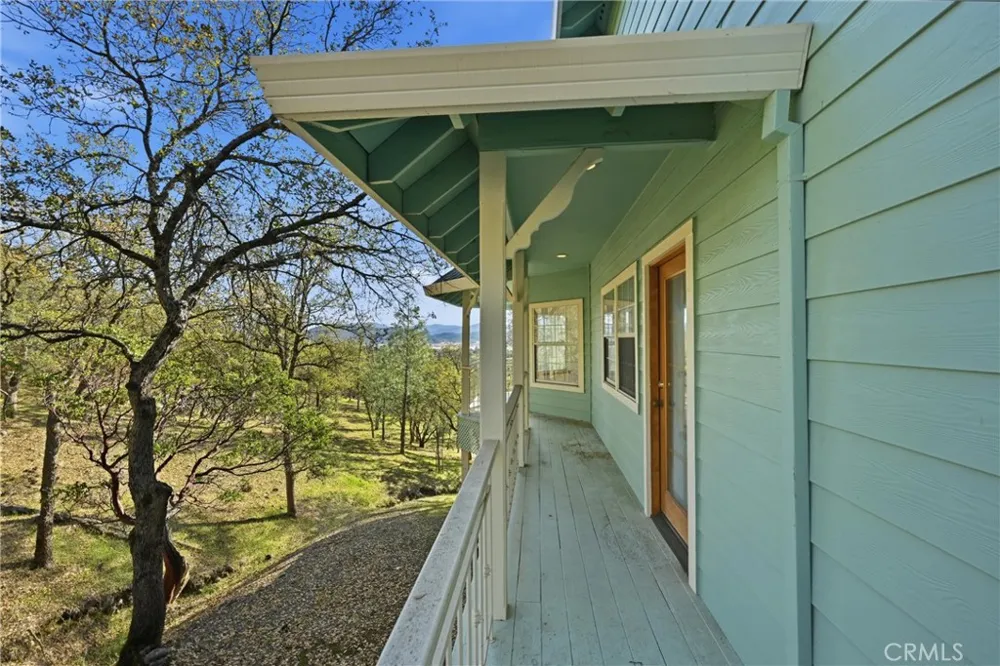 17785 Foothill Court Hidden Valley Lake, CA 95467