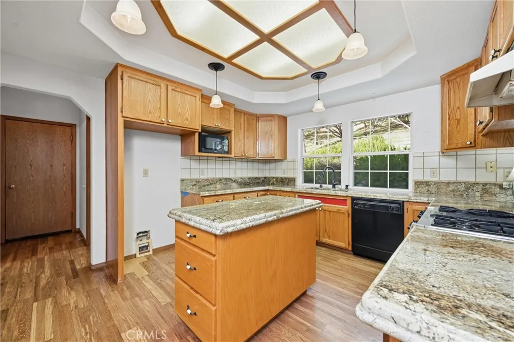 17785 Foothill Court Hidden Valley Lake, CA 95467