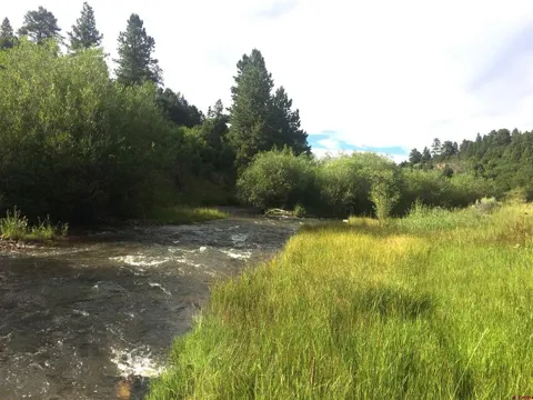 2 W. Beaver Pines Loop