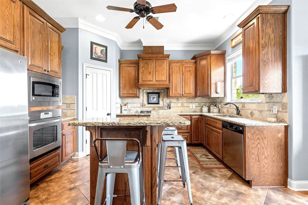 58 CR 102 ROAD Axtell, TX 76673