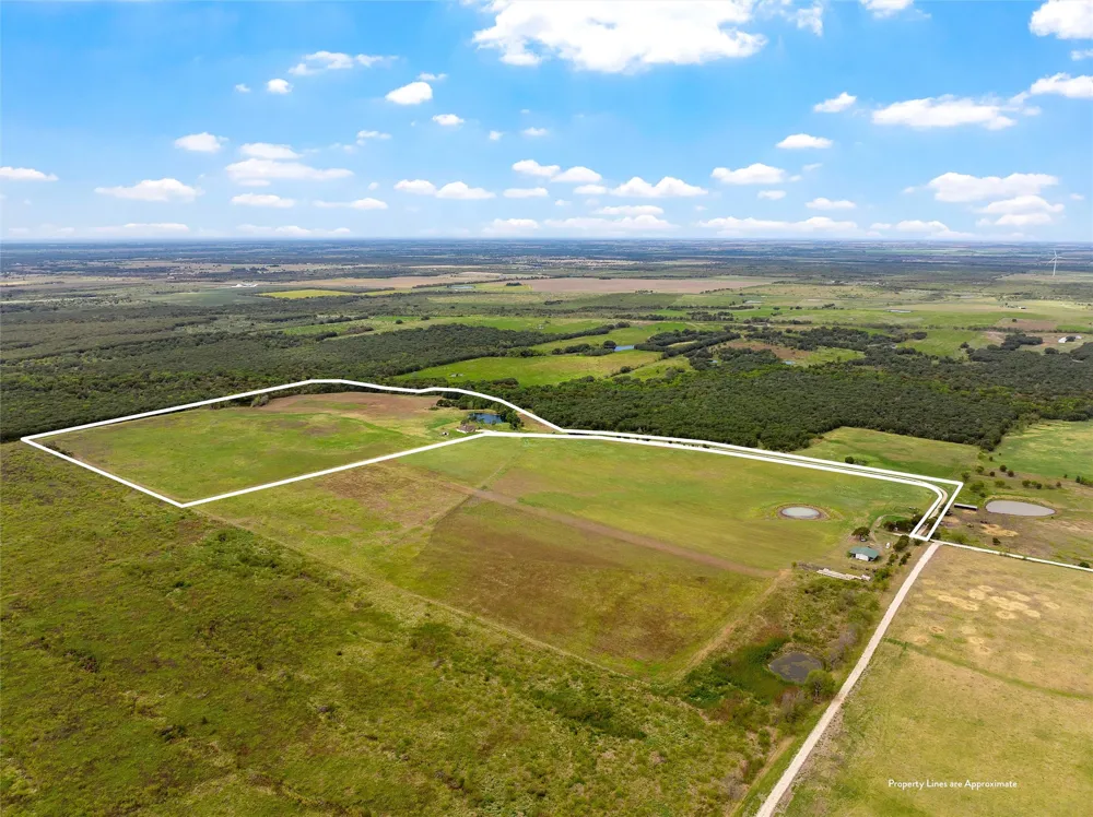 58 CR 102 ROAD Axtell, TX 76673