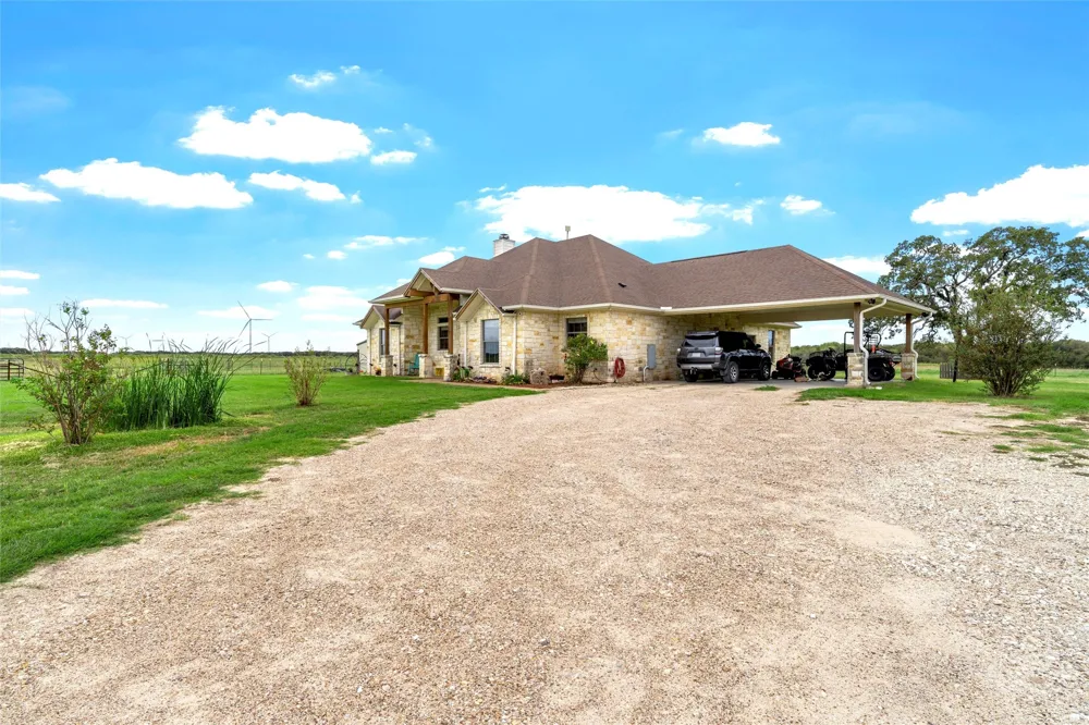 58 CR 102 ROAD Axtell, TX 76673