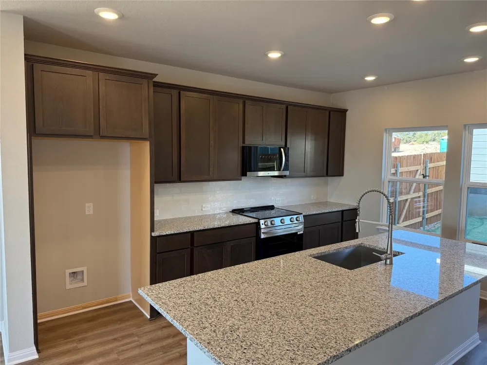 5900 Whisper Creek D Drive #222 Georgetown, TX 78628