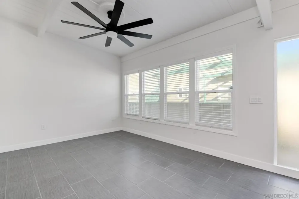 1680 Seacoast Drive Unit B #B Imperial Beach, CA 91932
