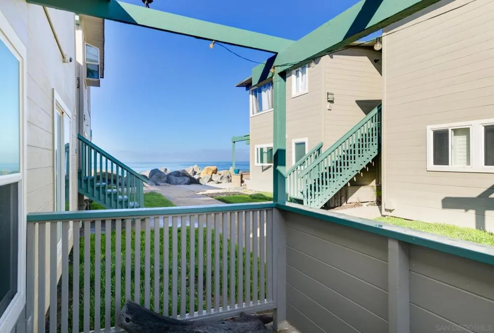 1680 Seacoast Drive Unit B #B Imperial Beach, CA 91932