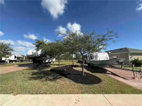 26 Augusta Circle