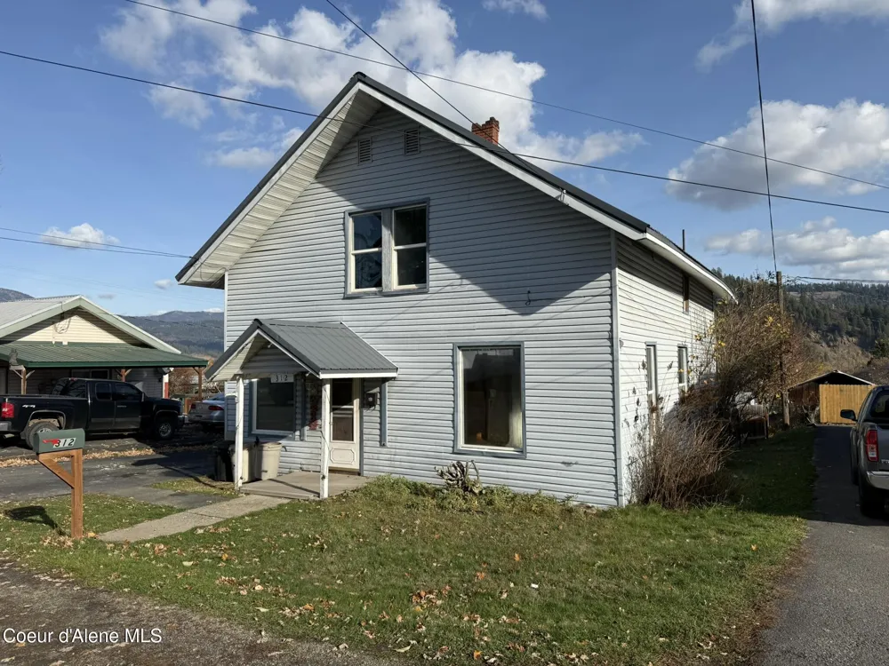 312 S 4th Street St. Maries, ID 83861