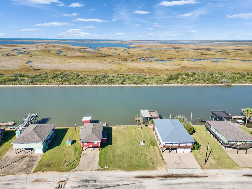 Fm-2031 Beach Road Matagorda, TX 77457