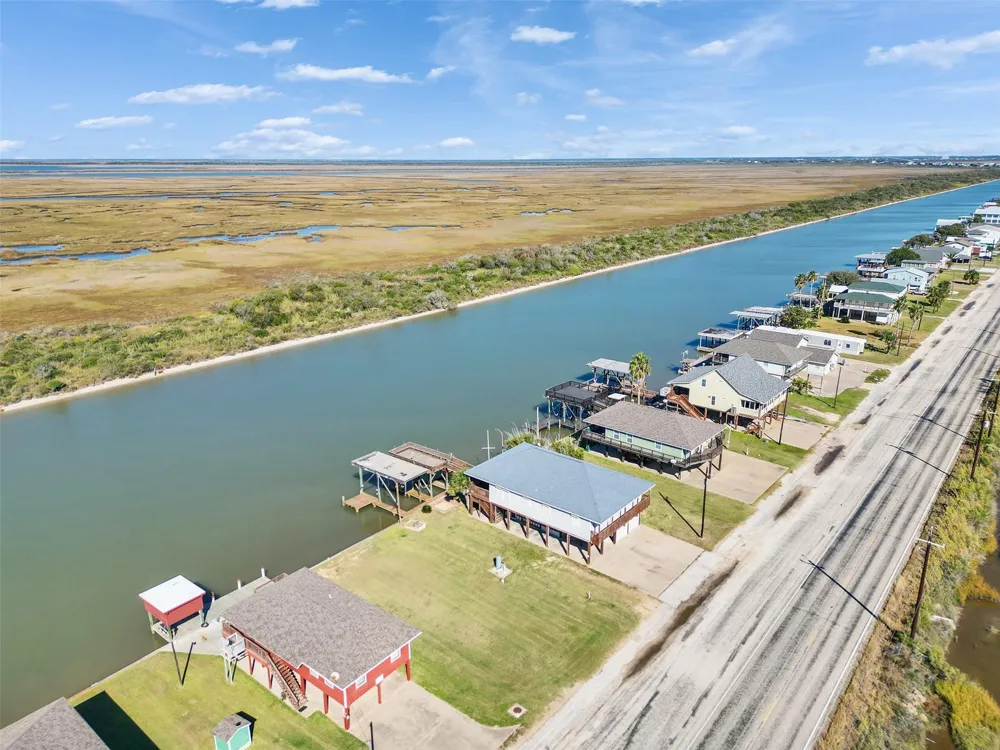 Fm-2031 Beach Road Matagorda, TX 77457