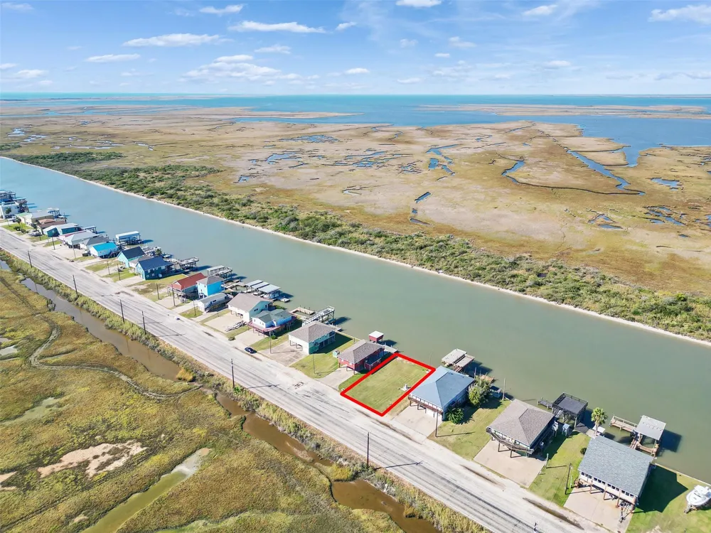 Fm-2031 Beach Road Matagorda, TX 77457