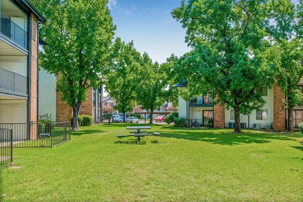 4600 West Pioneer Drive #418 Irving, TX 75061