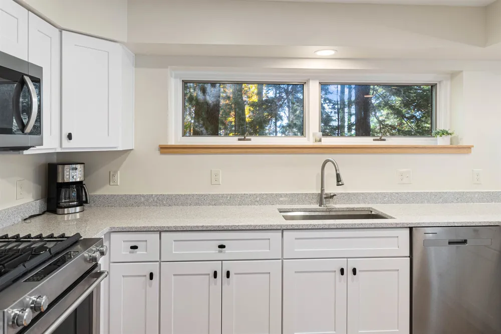 1335 W Outer Drive Long Lake Township, MI 49685