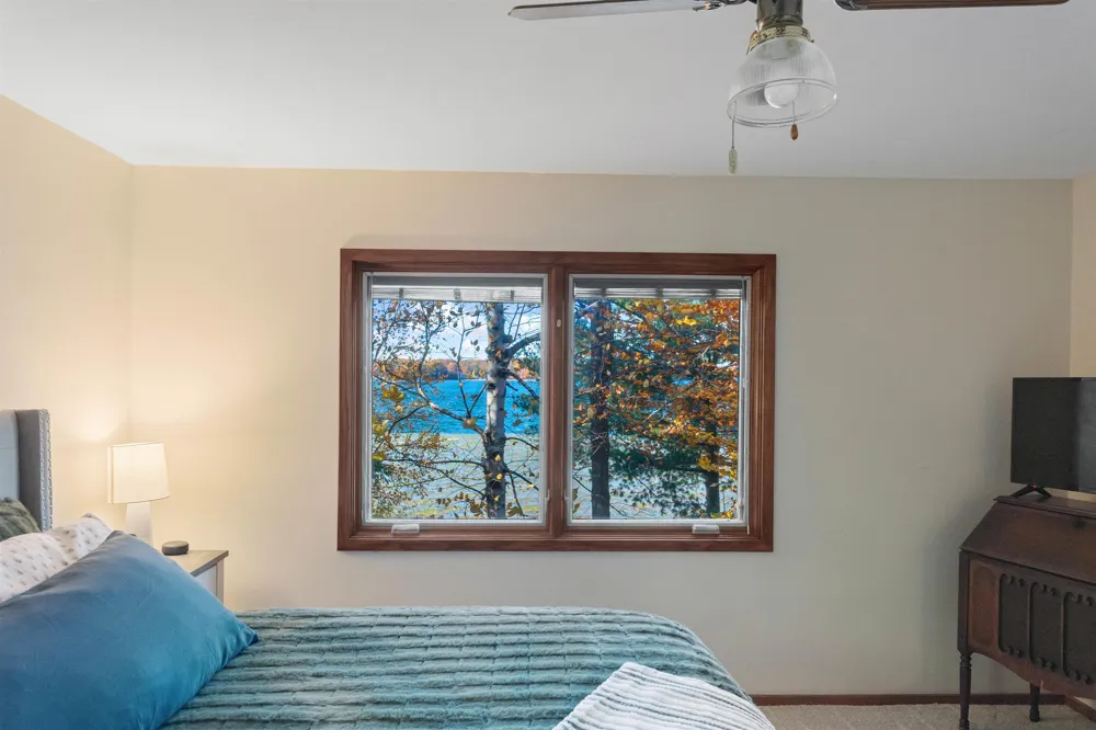 1335 W Outer Drive Long Lake Township, MI 49685