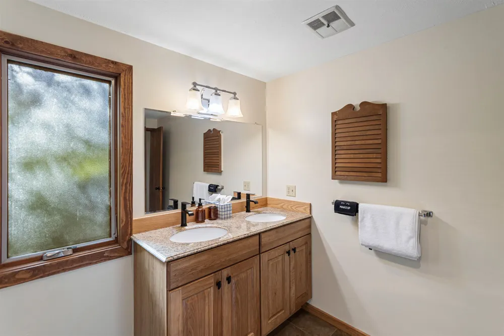 1335 W Outer Drive Long Lake Township, MI 49685