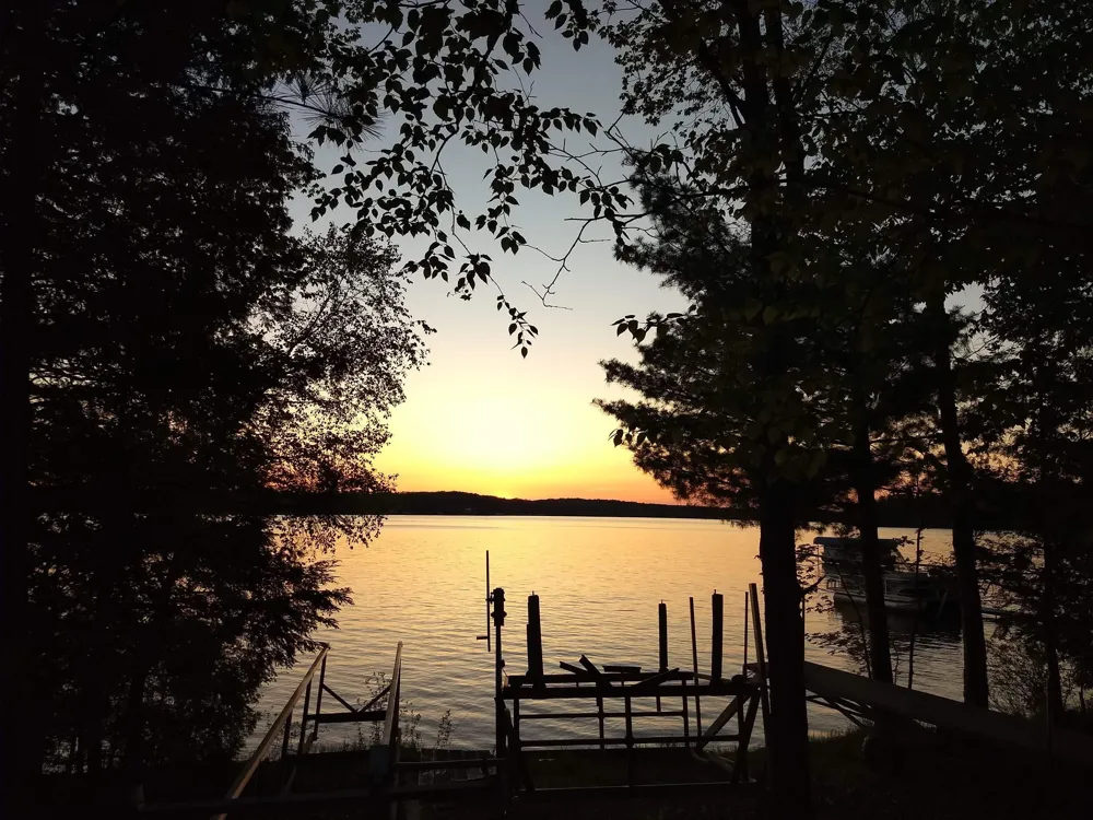 1335 W Outer Drive Long Lake Township, MI 49685