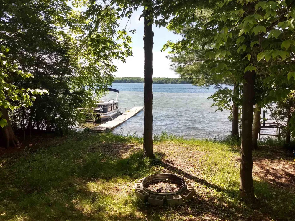 1335 W Outer Drive Long Lake Township, MI 49685