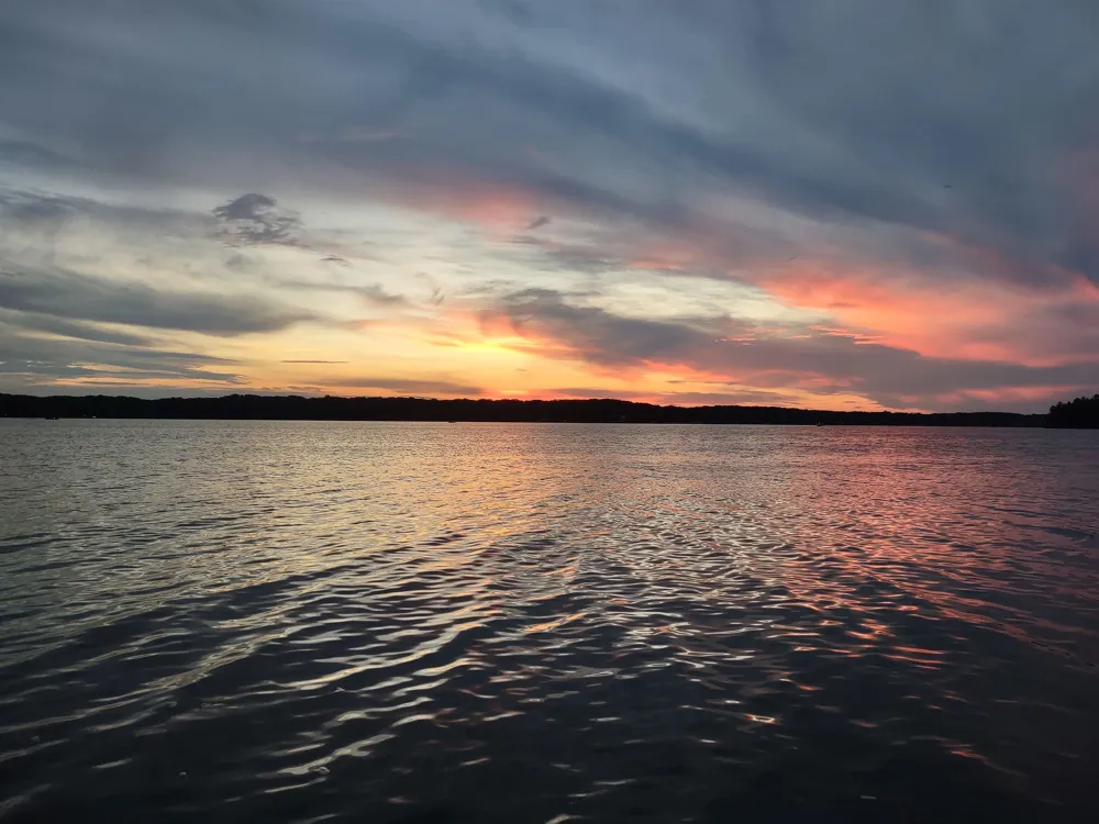 1335 W Outer Drive Long Lake Township, MI 49685