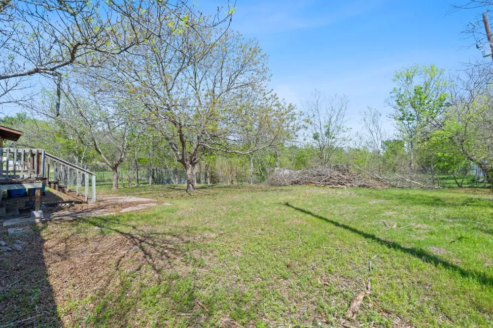 405 E Browning Street Manor, TX 78653