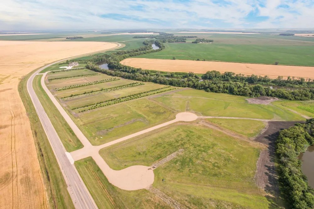 7176 180TH AVENUE SE Wahpeton, ND 58075