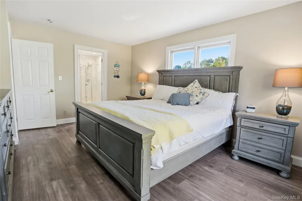 15 Club Drive Southampton, NY 11968