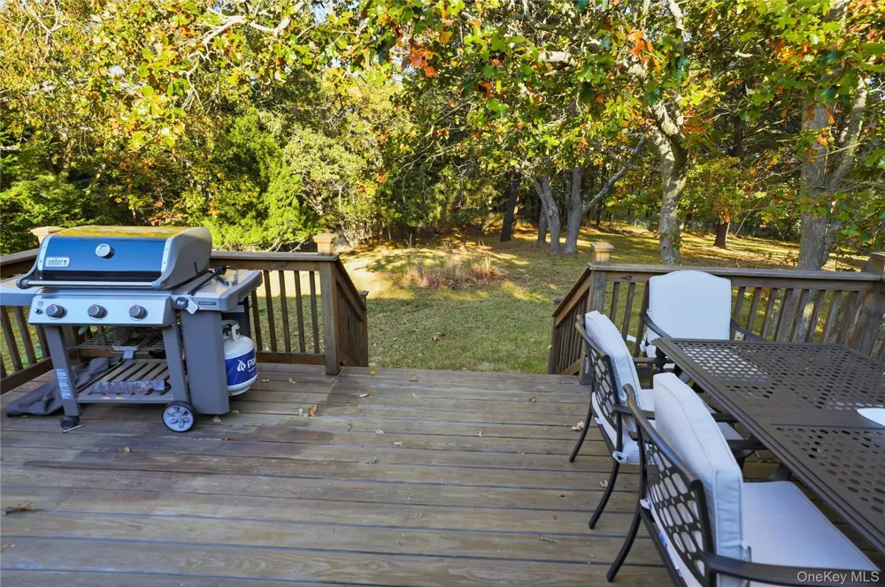 15 Club Drive Southampton, NY 11968