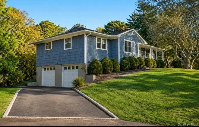 15 Club Drive Southampton, NY 11968